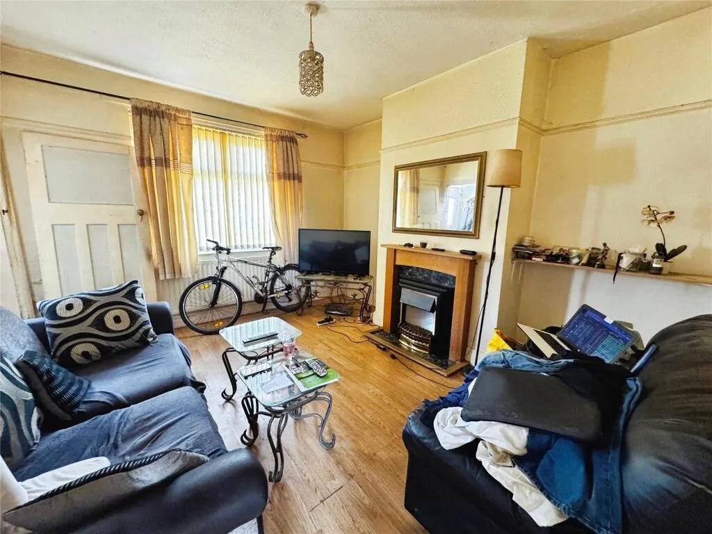 3 bed Terraced