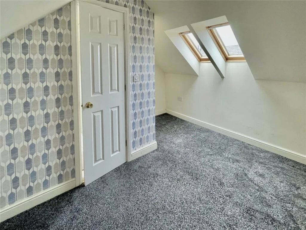 3 bed Terraced