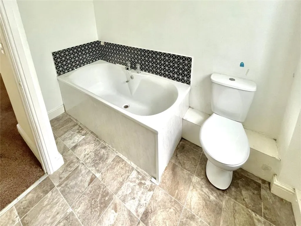 3 bed Terraced