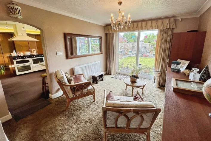 4 bed Semi-Detached
