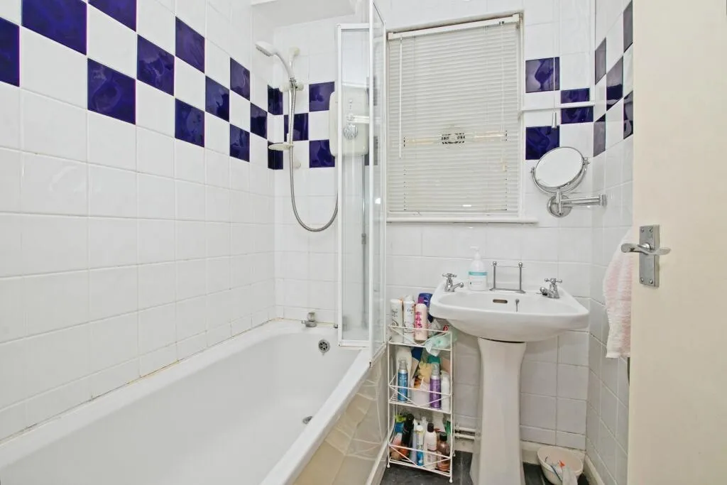 2 bed Apartment