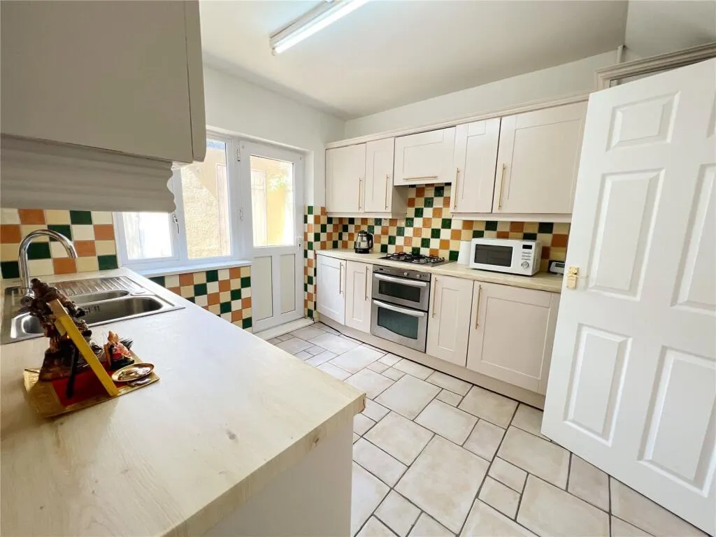 3 bed Terraced