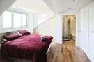 5 bed Detached