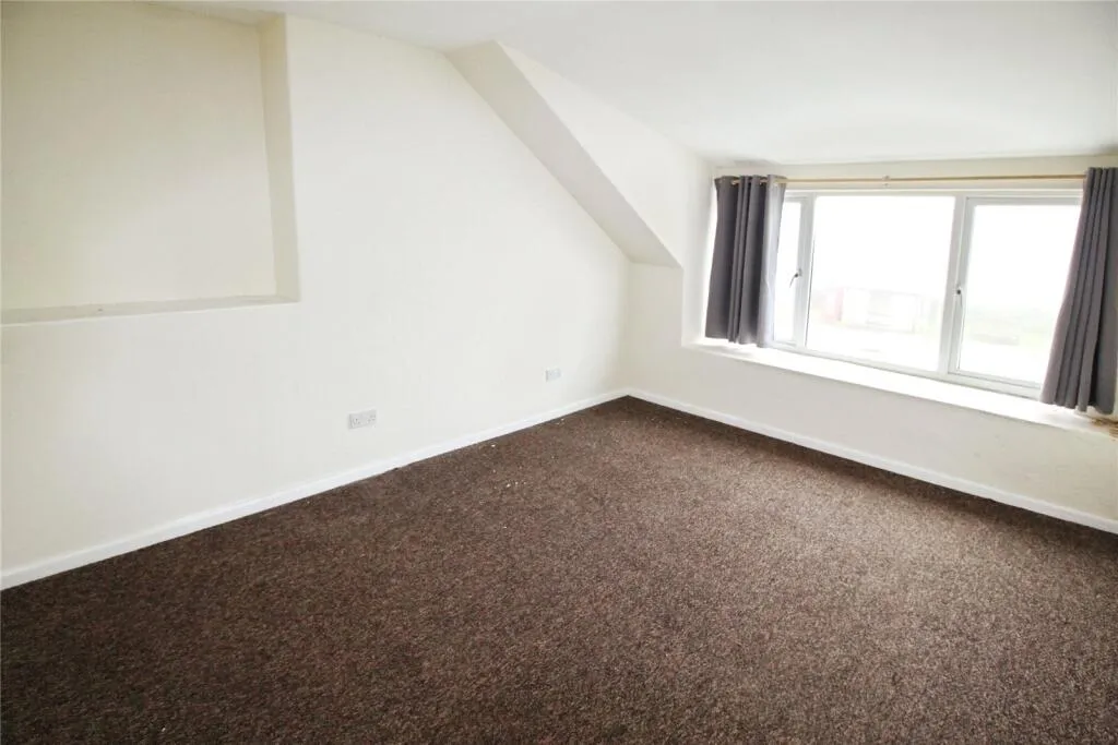 5 bed End of Terrace