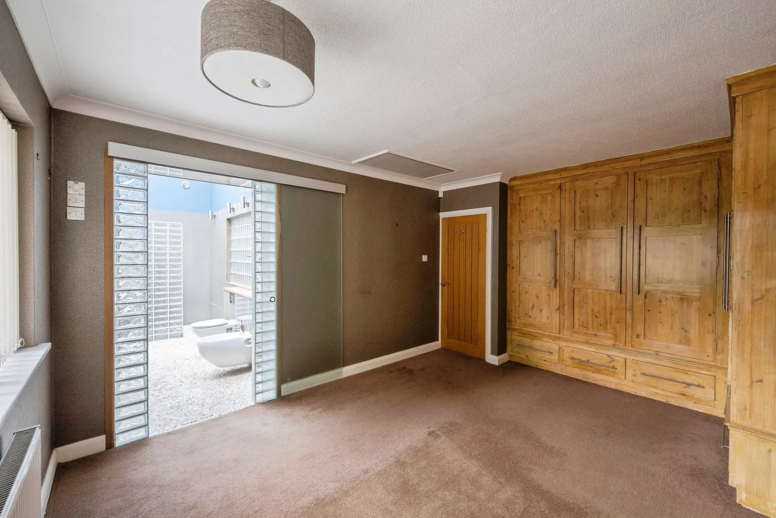 3 bed Detached
