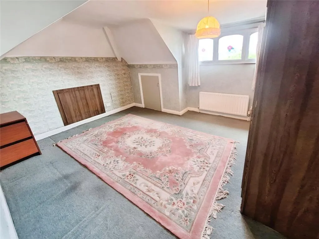 5 bed Bungalow