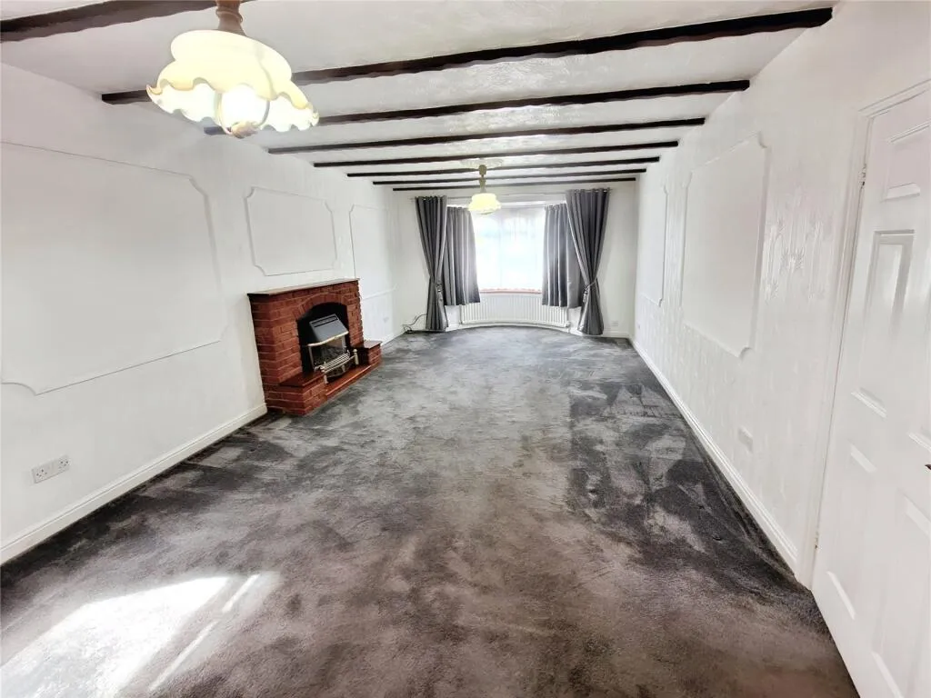 5 bed Bungalow
