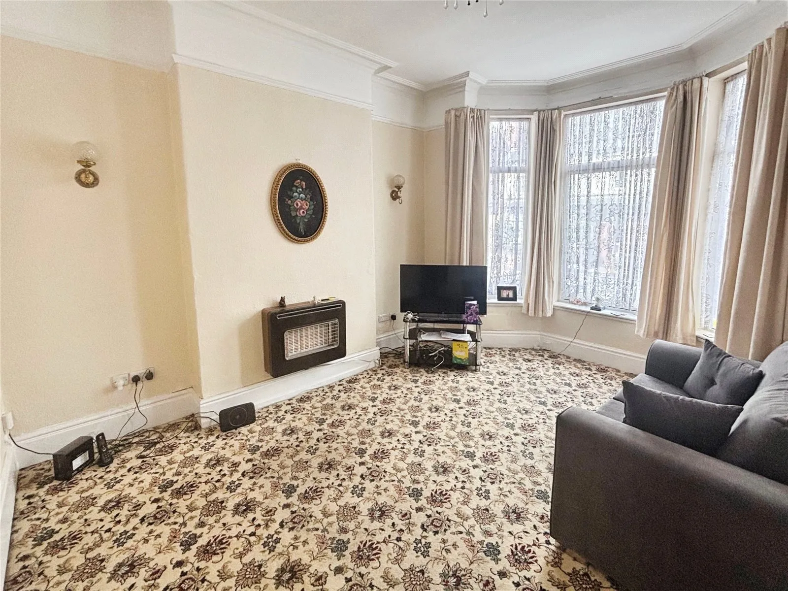 4 bed Terraced