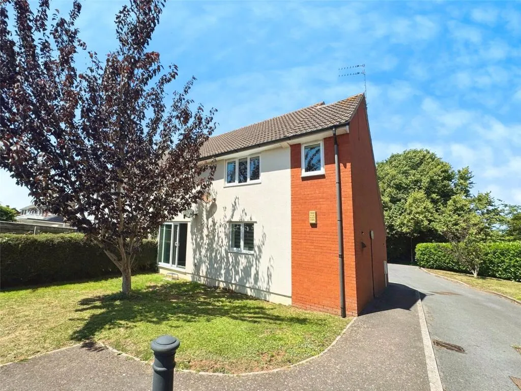 1 bed Apartment
