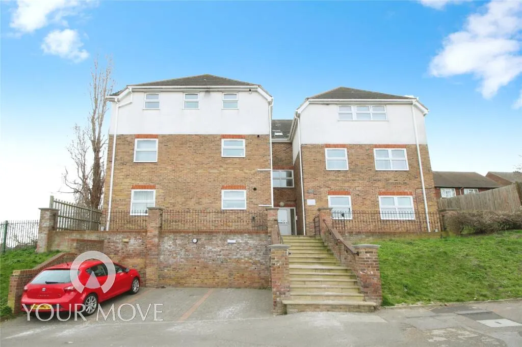 1 bed Ground Flat