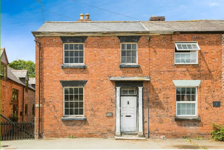3 bed Character Property