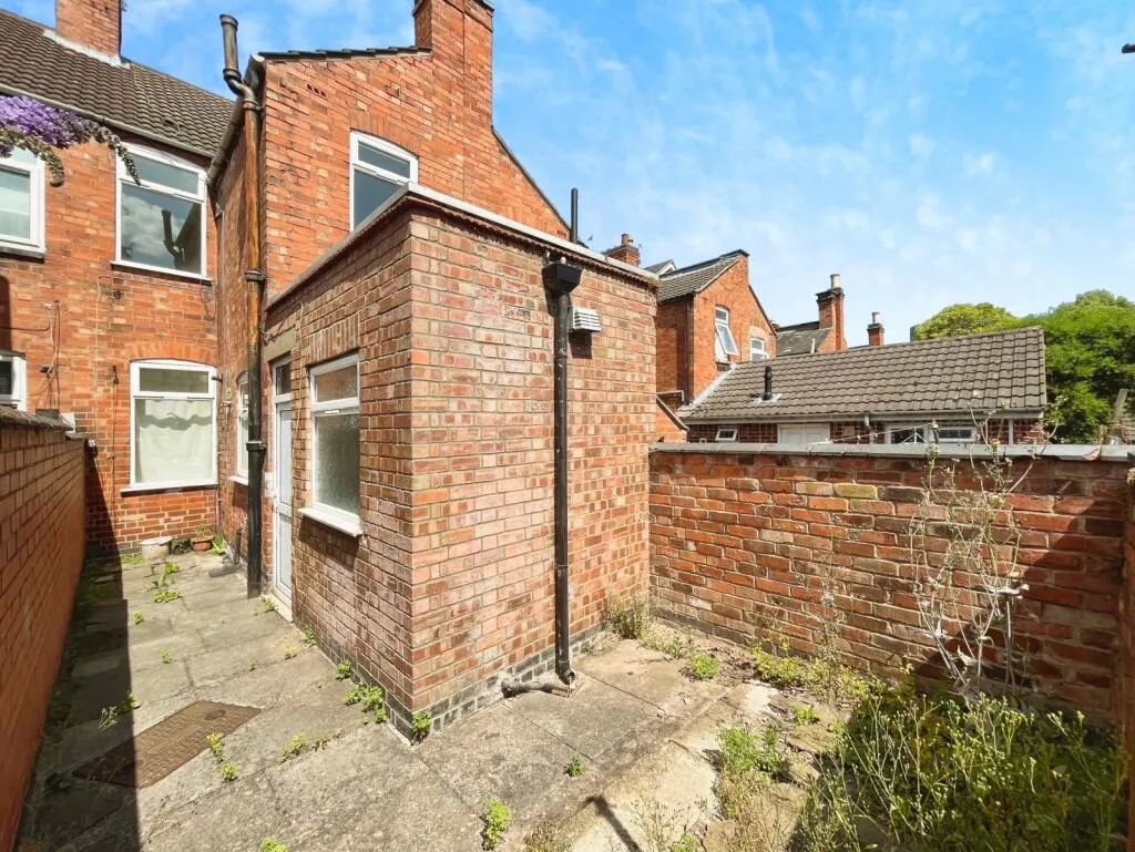 3 bed Terraced