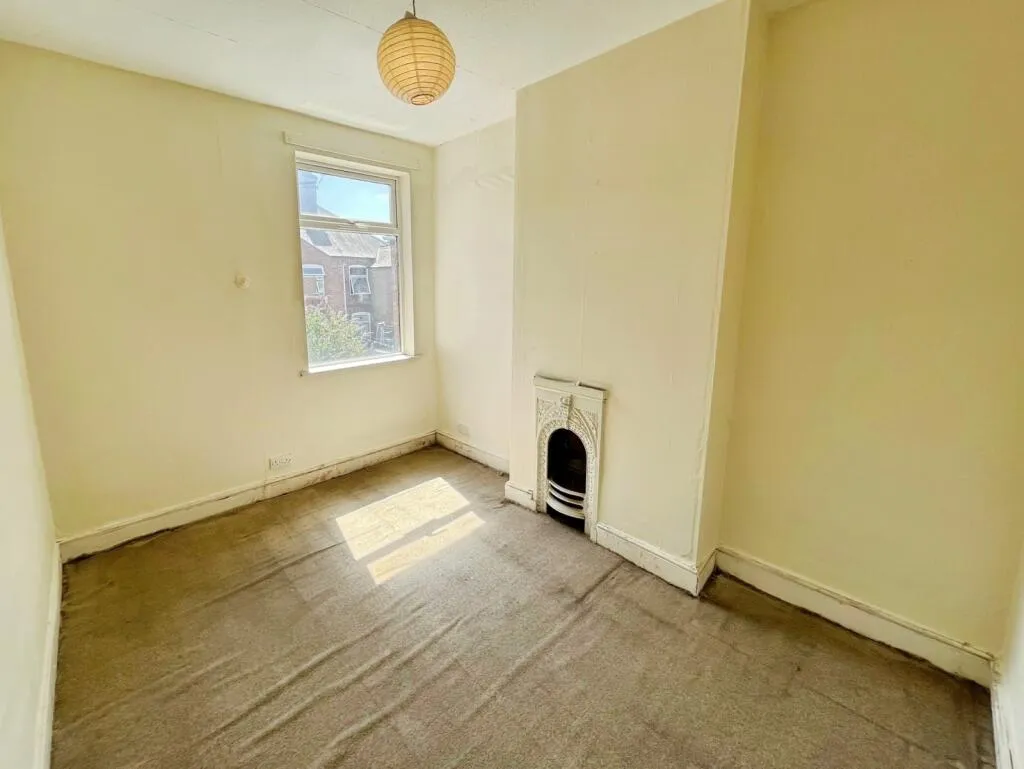 3 bed Terraced