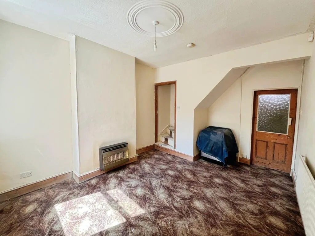 3 bed Terraced