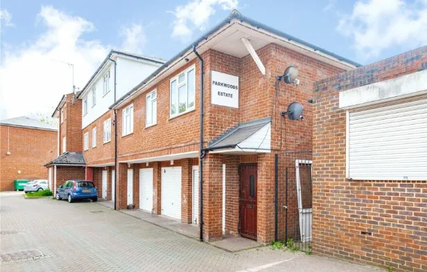 2 bed Apartment