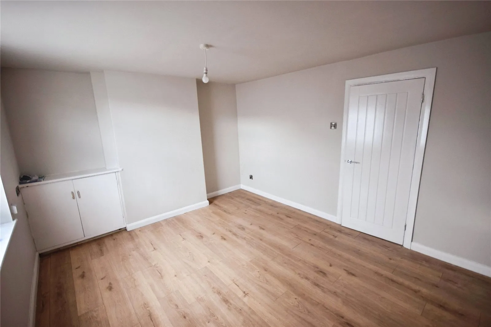3 bed End of Terrace