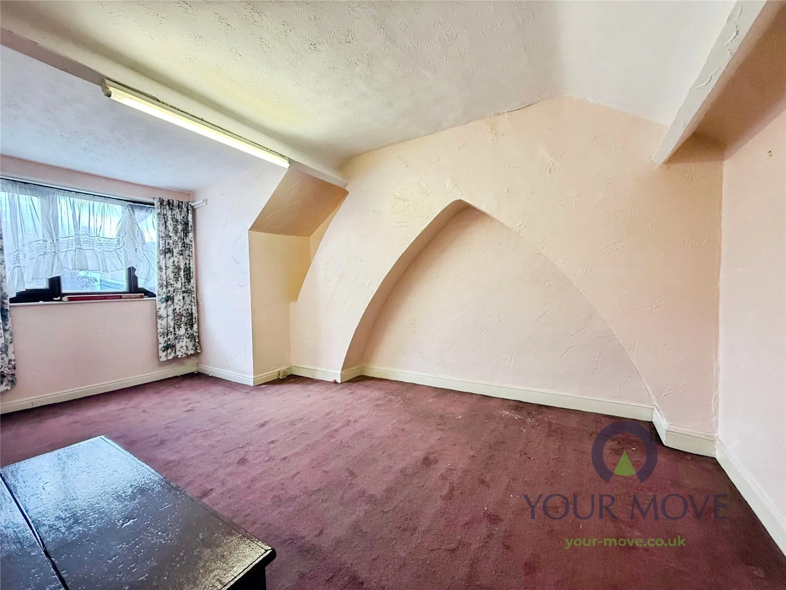 3 bed End of Terrace