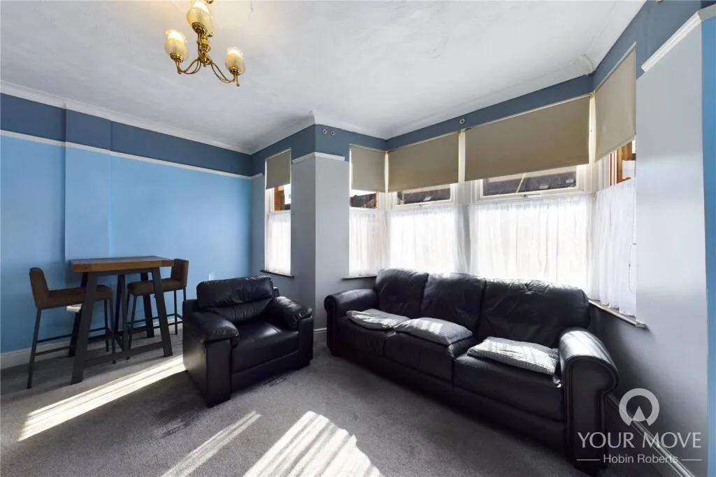 2 bed Apartment
