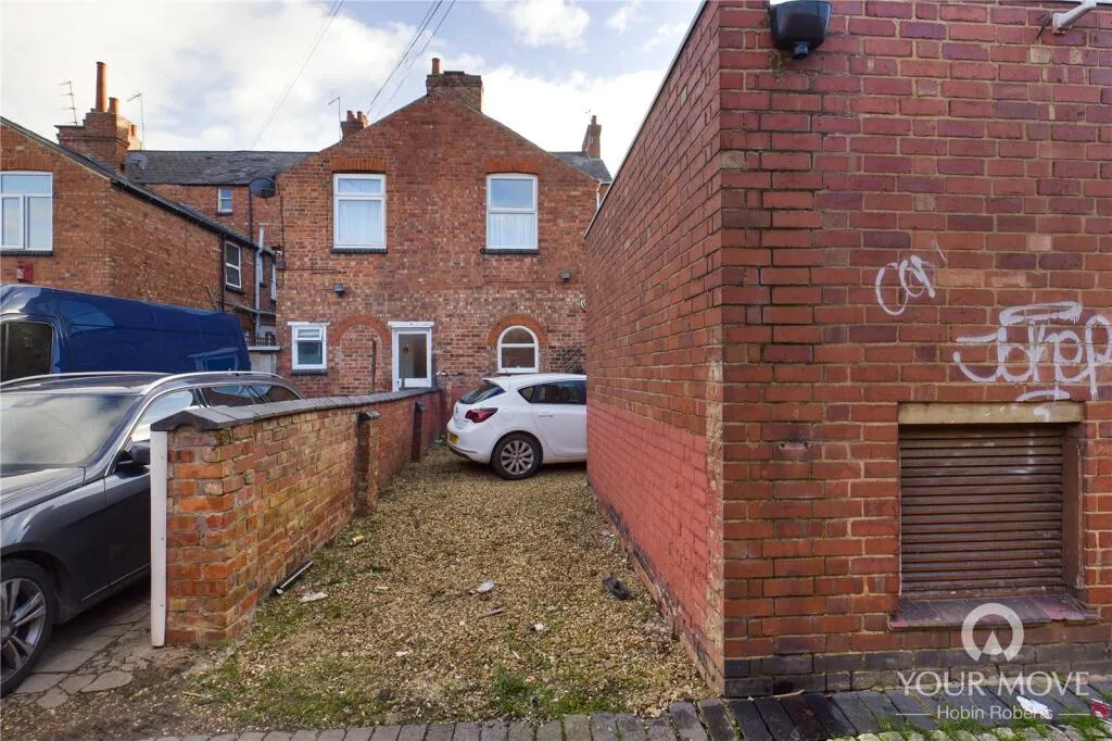 2 bed Apartment