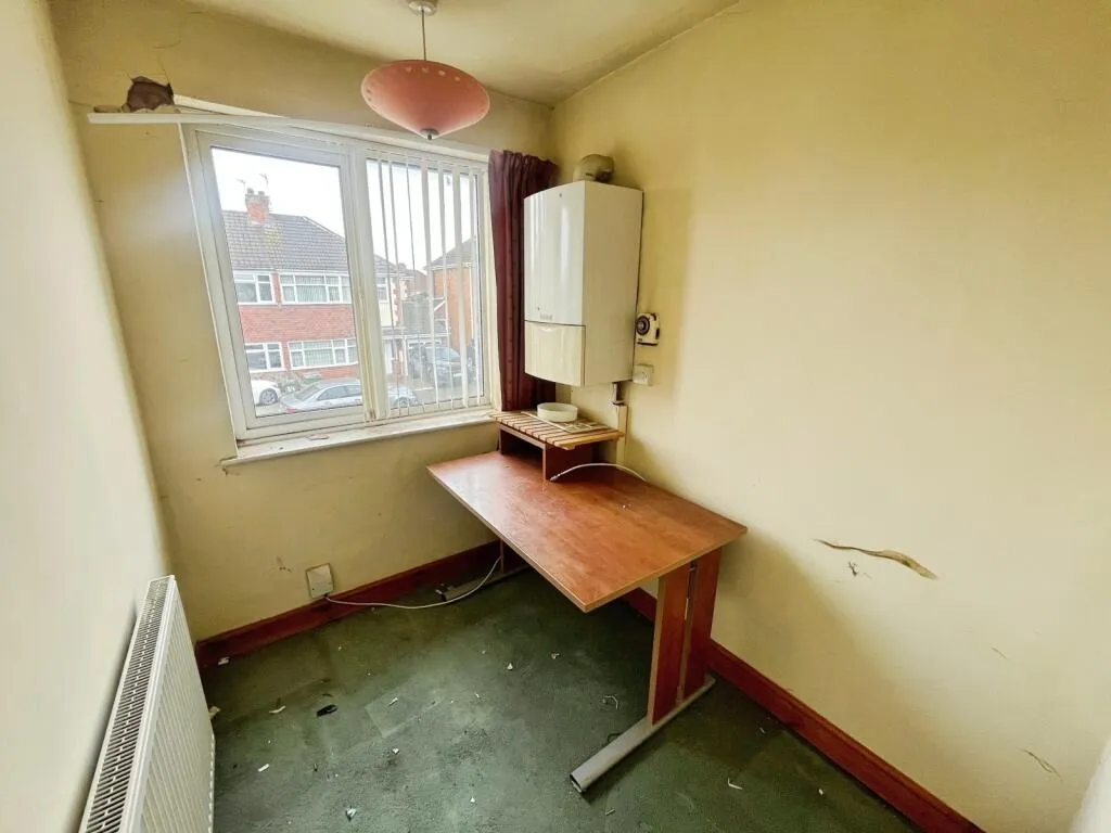 3 bed Semi-Detached