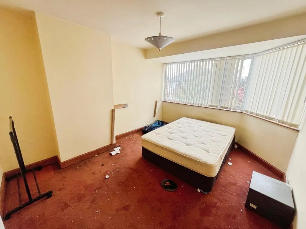 3 bed Semi-Detached
