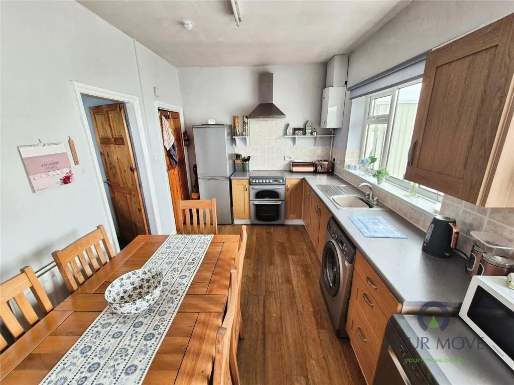 3 bed Town House