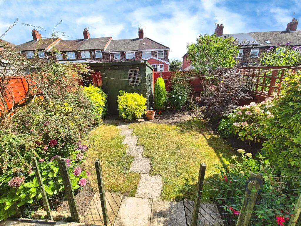 3 bed Town House