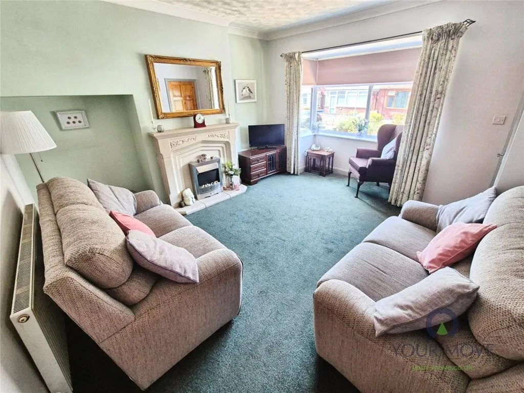 3 bed Town House
