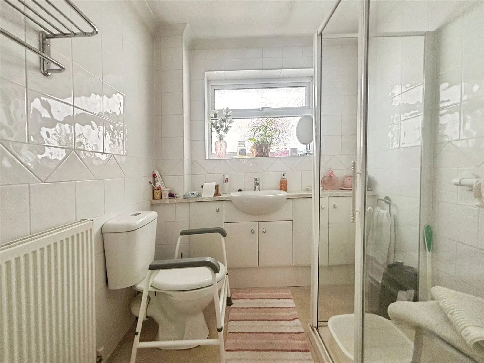 2 bed Detached Bungalow