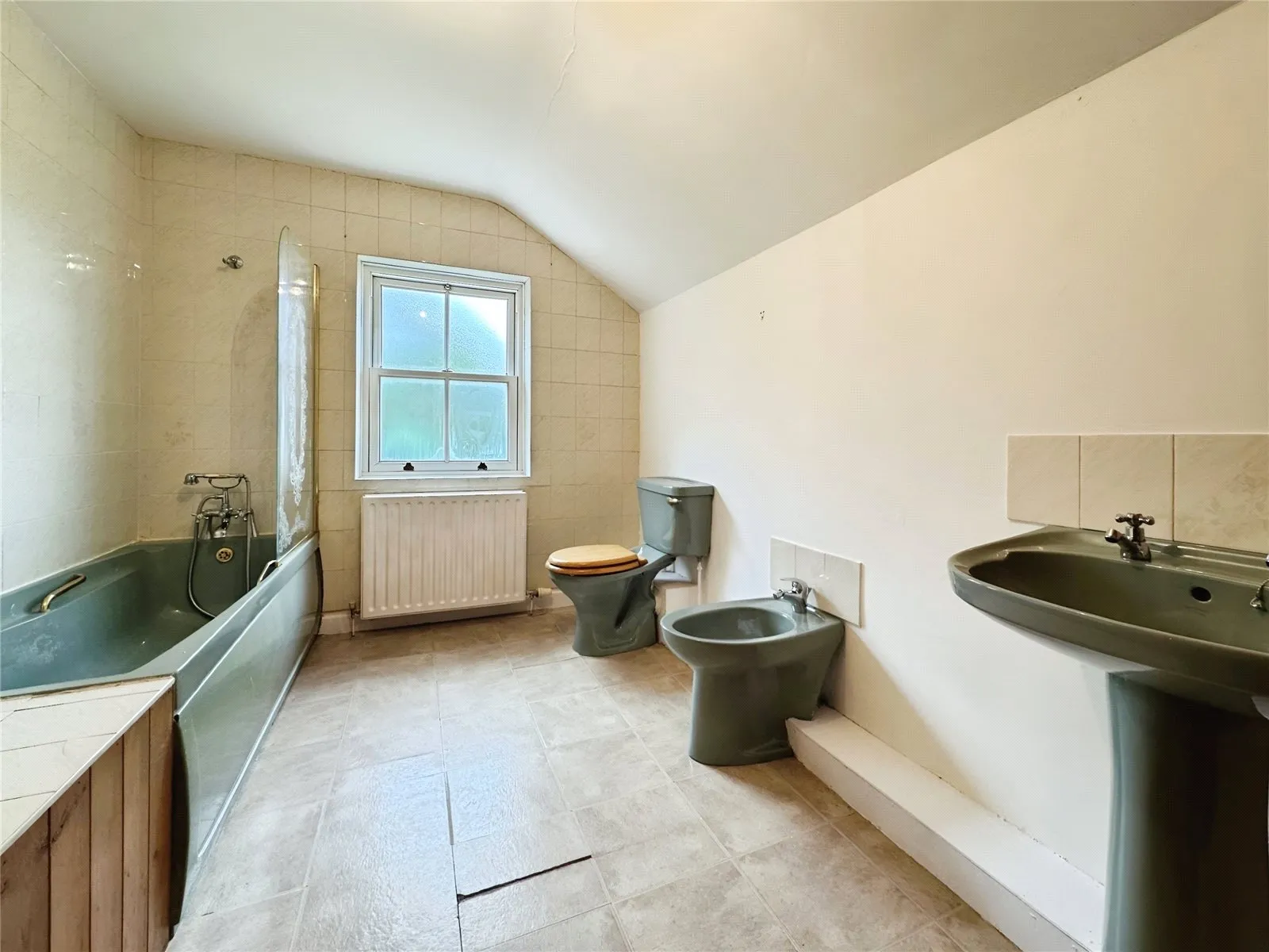 3 bed House