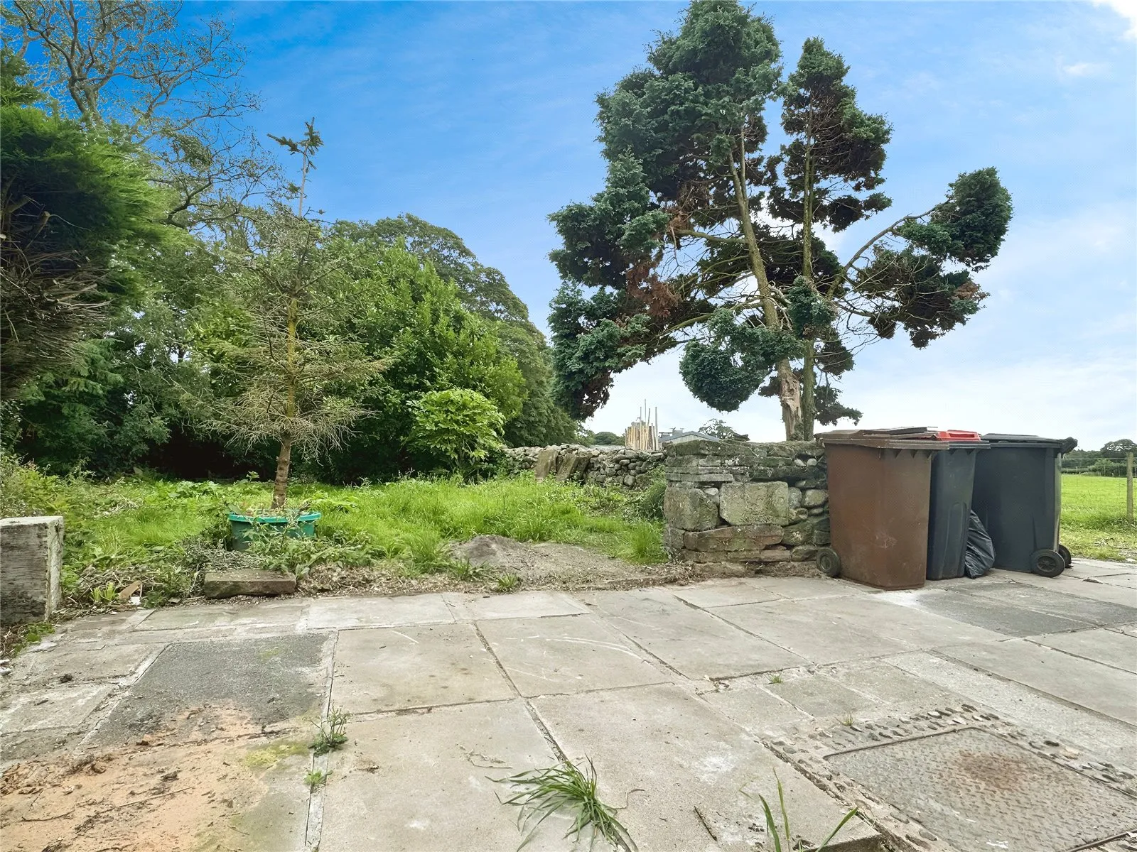 3 bed House