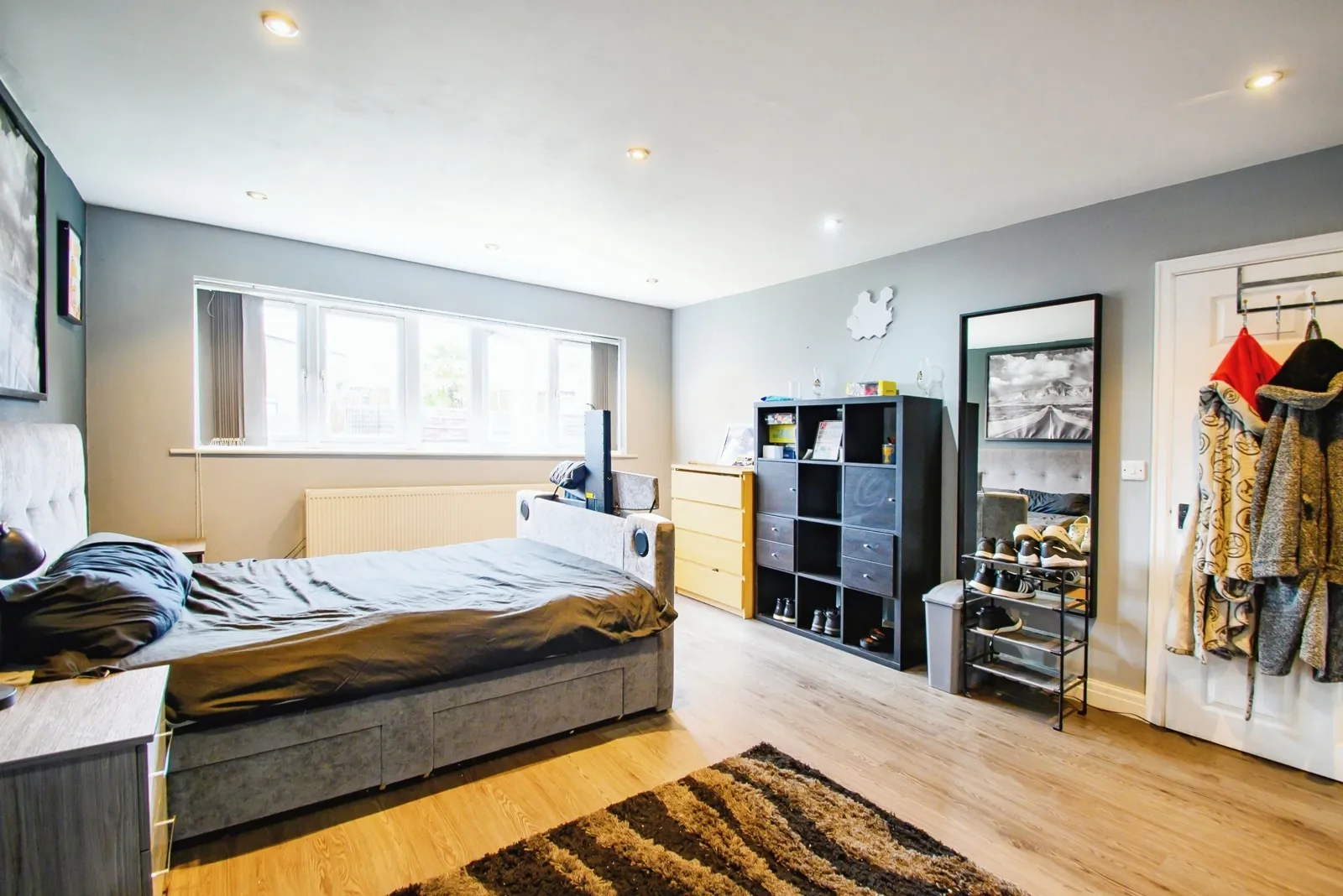 4 bed Detached
