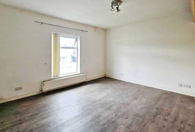 2 bed Terraced