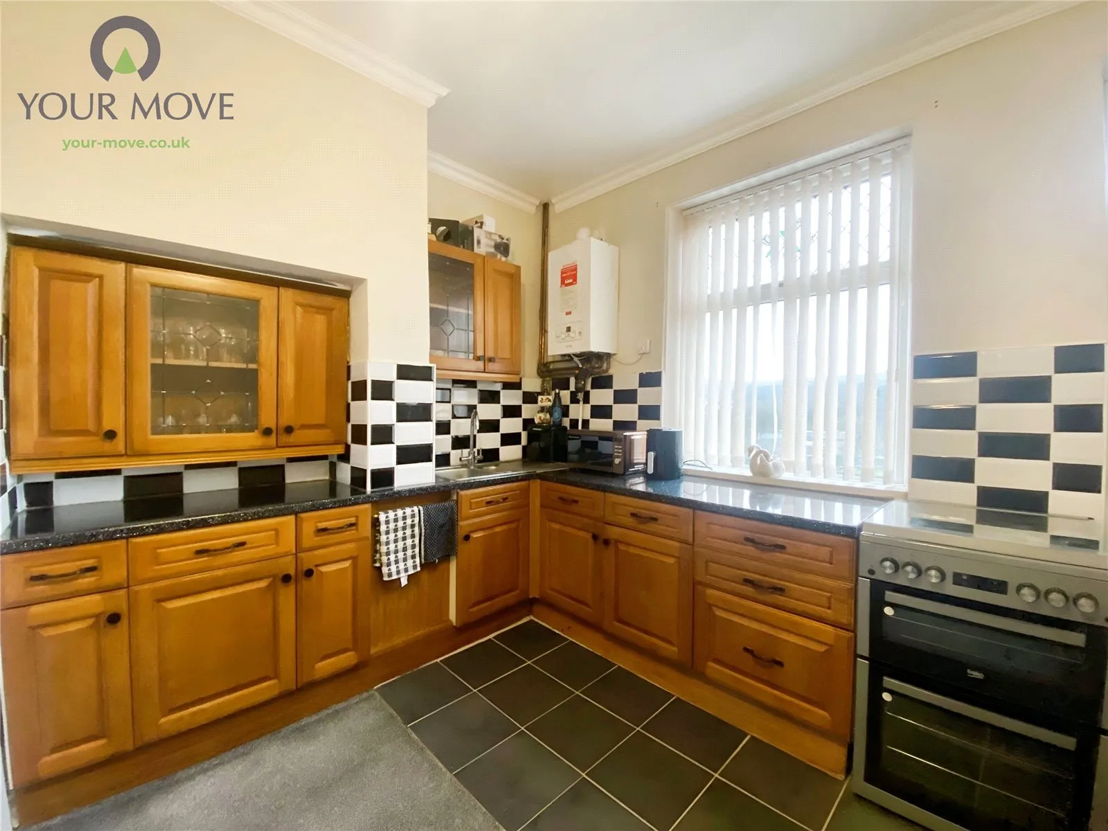 2 bed House