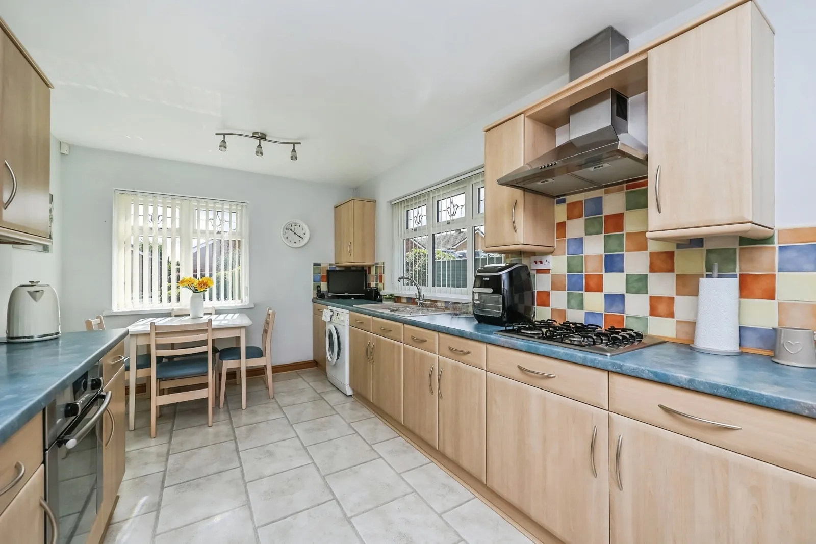 3 bed Detached Bungalow