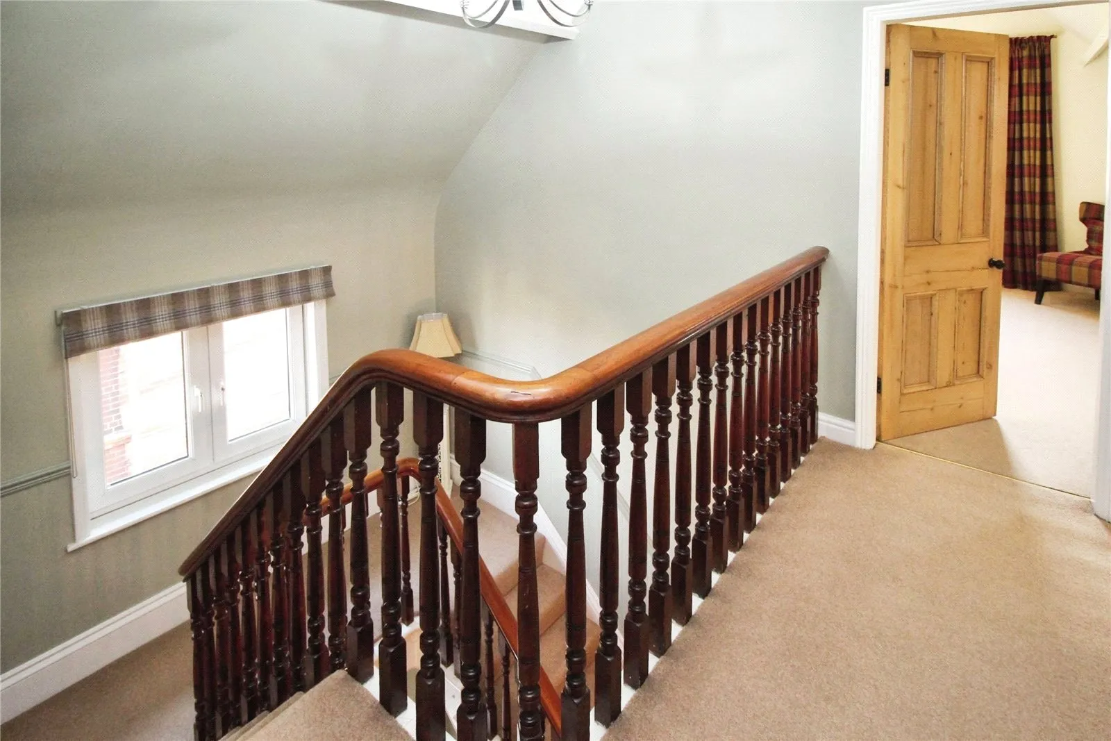 6 bed Semi-Detached