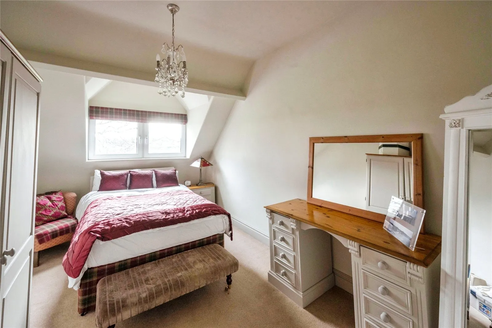 6 bed Semi-Detached