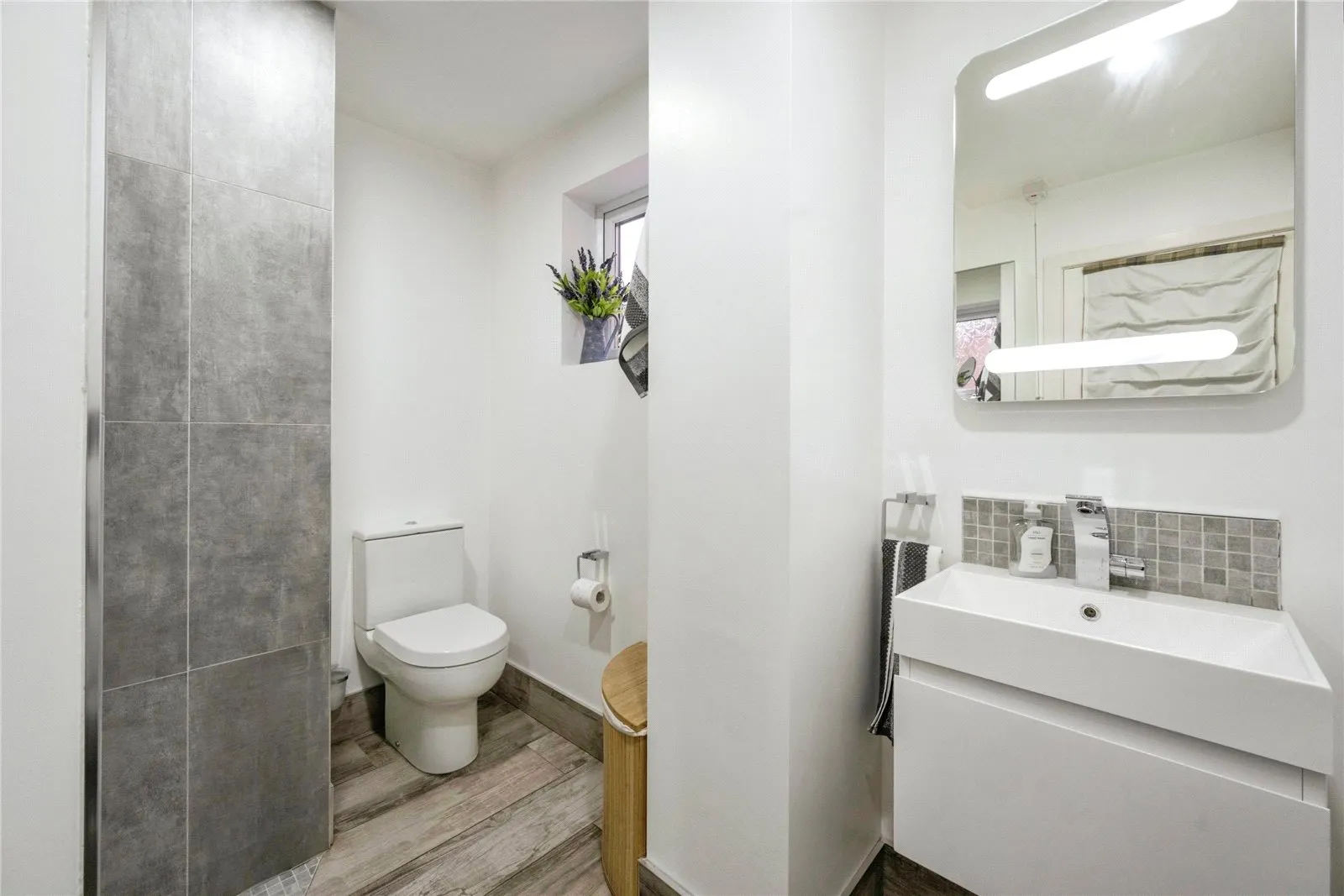 6 bed Semi-Detached