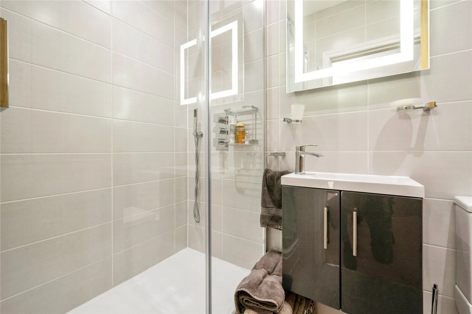 6 bed Semi-Detached