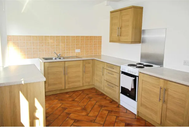 2 bed Semi-Detached