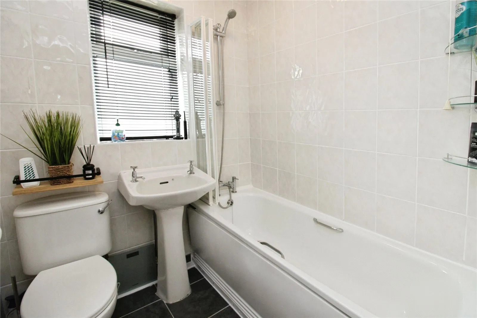 2 bed Semi-Detached