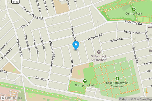 A Freehold Mid Terrace Family House