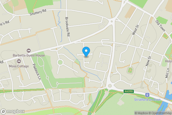 3 bedroom semi detached property in Stratford-upon-Avon