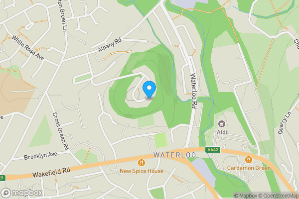 74, Woodedge Avenue Huddersfield, HD5 9UX