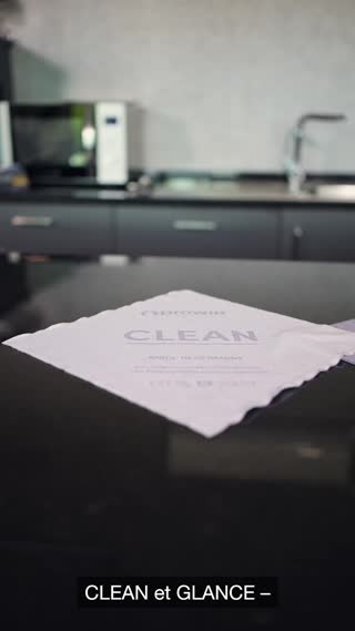 clip sur le produit CLEAN & GLANCE