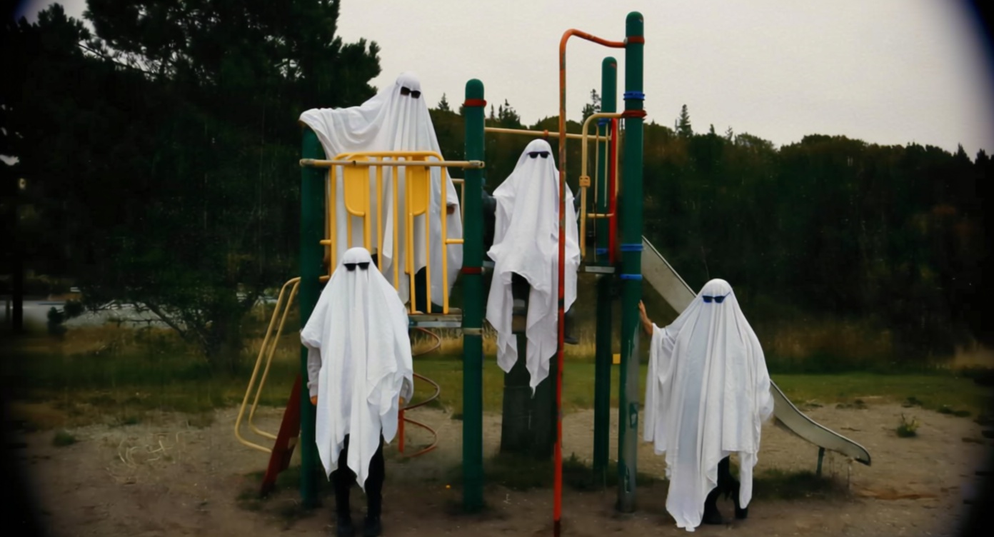 Lisette Voytko's Ghost Notes Field Guide classifies ghost types