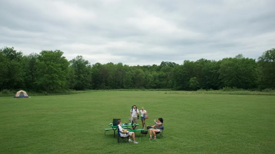 Jongeren van Het Baken organiseren vakantieactiviteiten op camping Kriemelberg Bush Camp in Ermelo