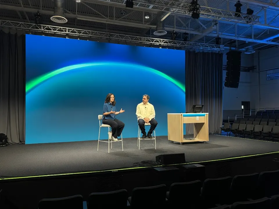 Microsoft presenteert zijn AI-model en platform voor cyberbeveiliging tijdens een bijeenkomst
