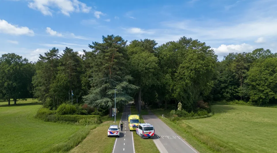 Politie onderzoekt een steekincident aan de Vlagtwedderstraat in Bourtange