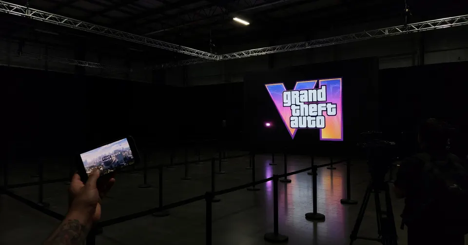 Logo van Grand Theft Auto 6 tijdens een presentatie van Rockstar Games